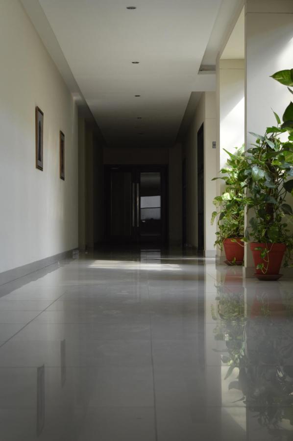Hotel One Downtown, Lahor Dış mekan fotoğraf
